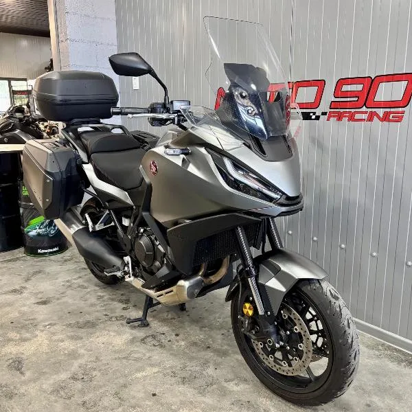 NT 1100