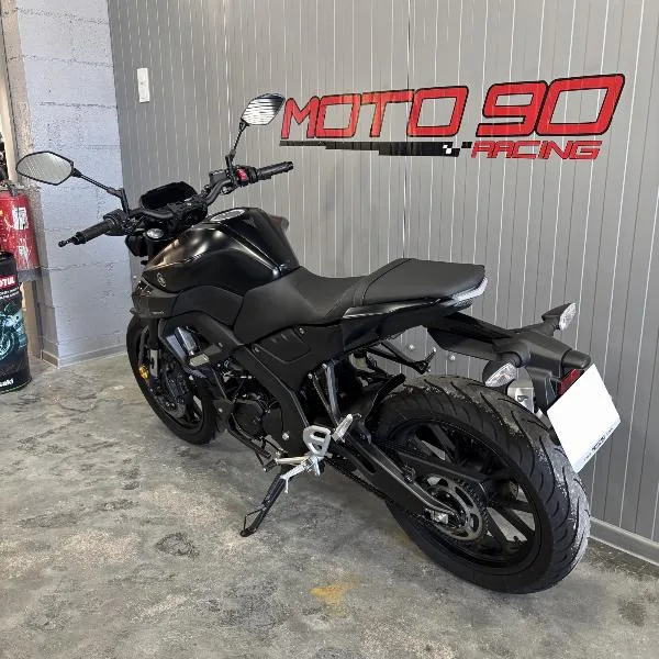 MT125 ABS