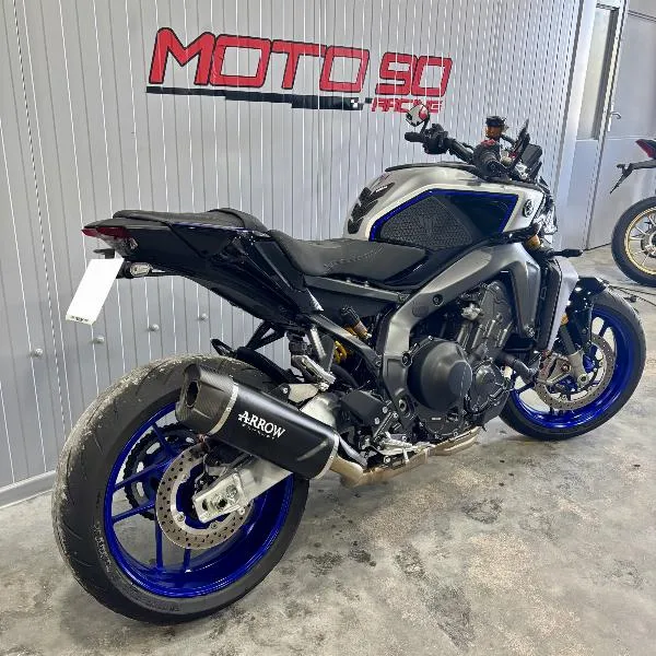 MT09 SP