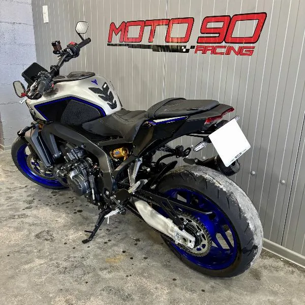 MT09 SP
