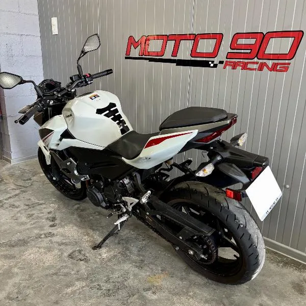 Z400