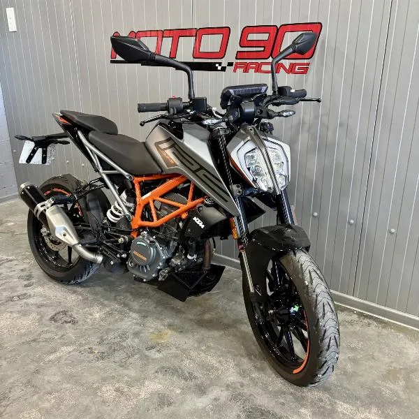 125 DUKE ABS