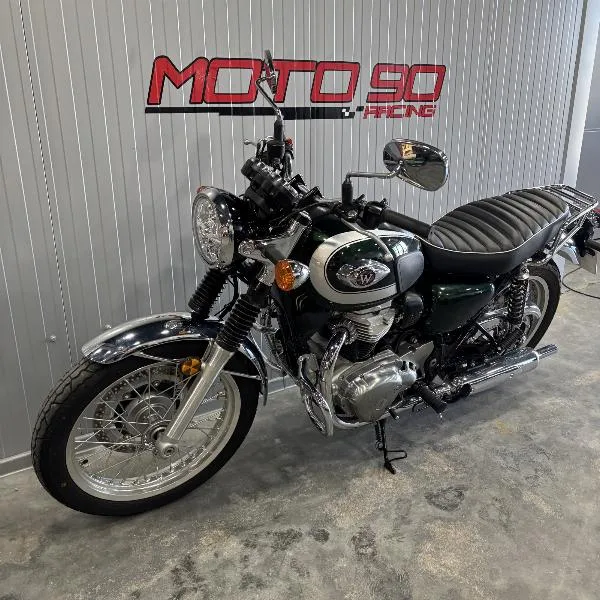 W 800