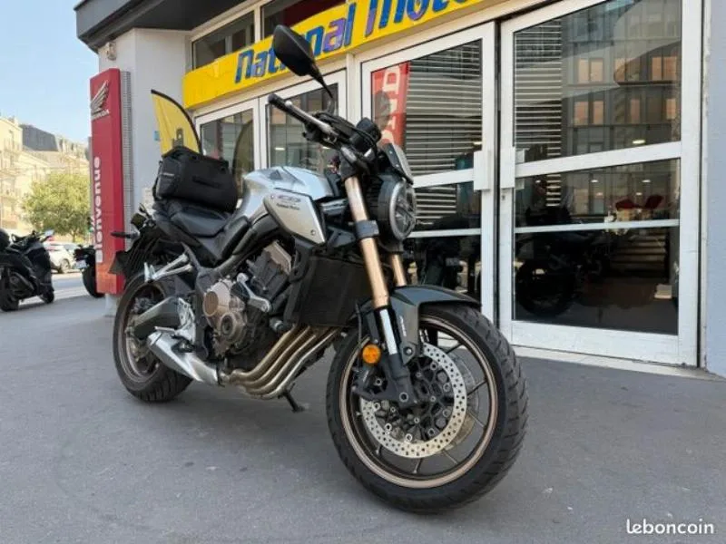 CB 650 R