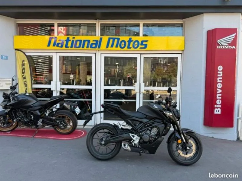 CB 125  R