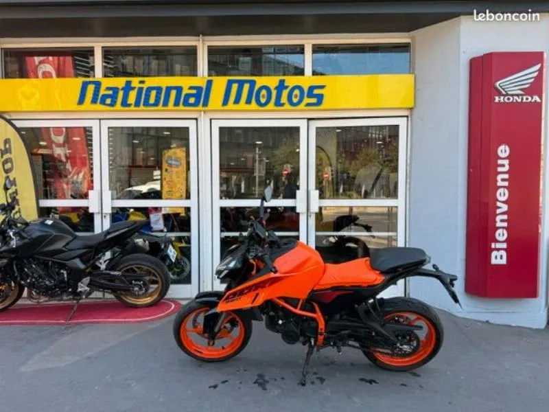 390 DUKE ABS