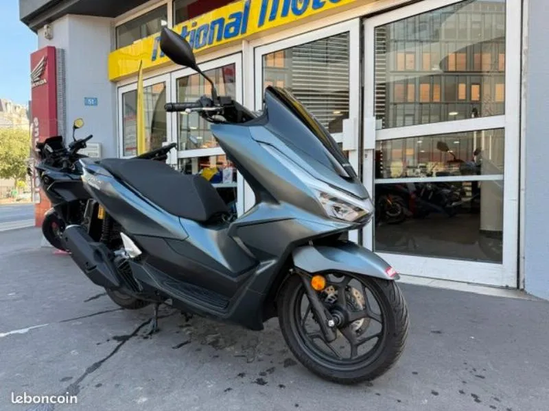 PCX 125
