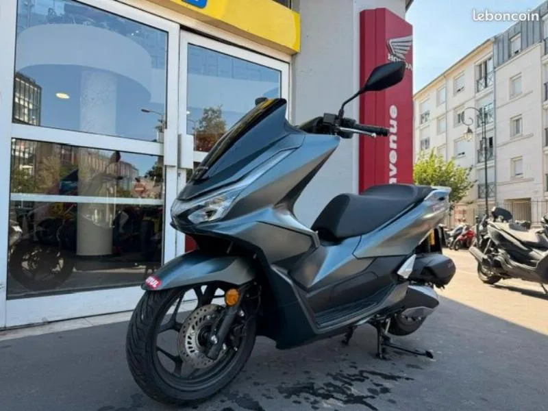 PCX 125