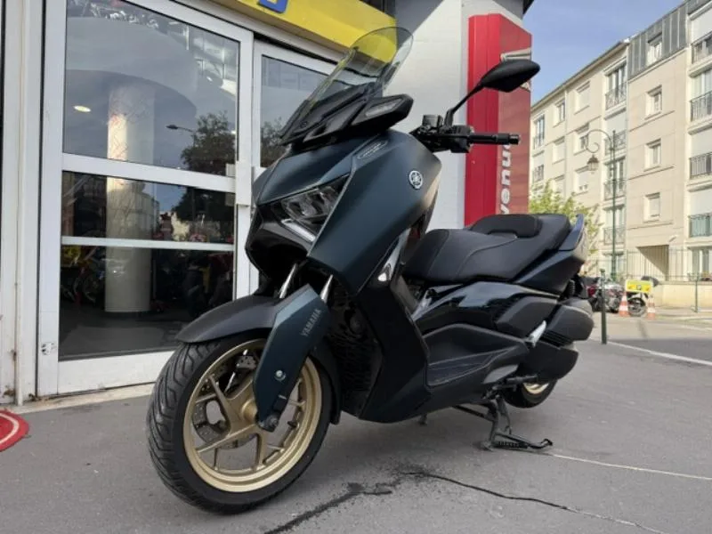 XMAX 300 Tech Max