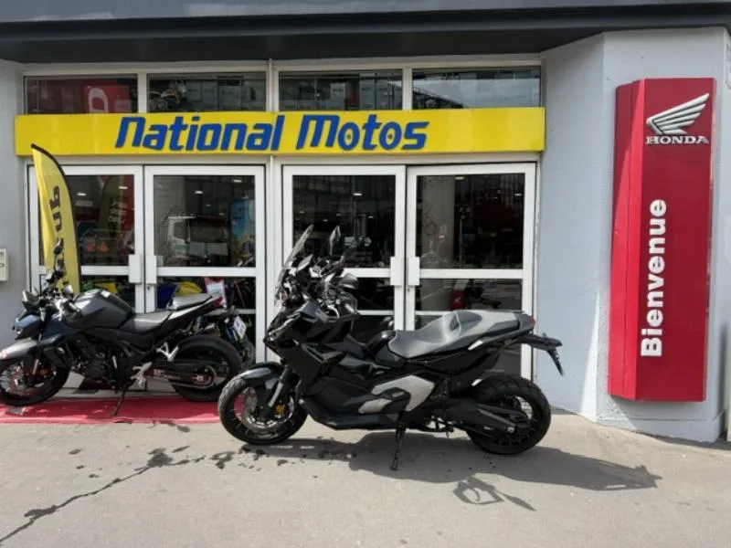 XADV 750 DCT