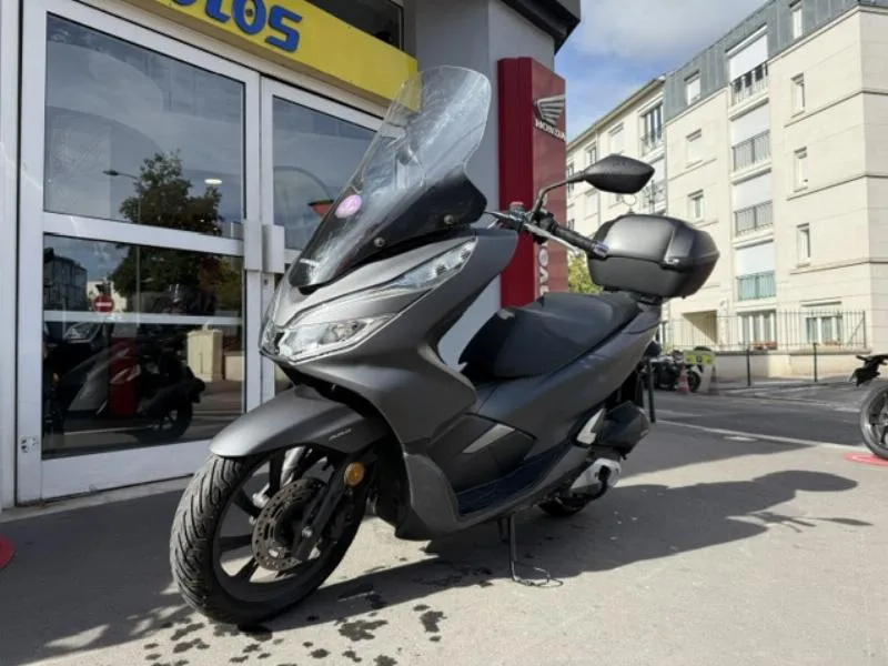 PCX 125