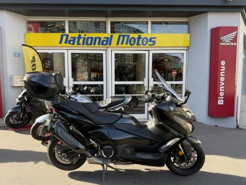 XP TMAX 560 TECH MAX