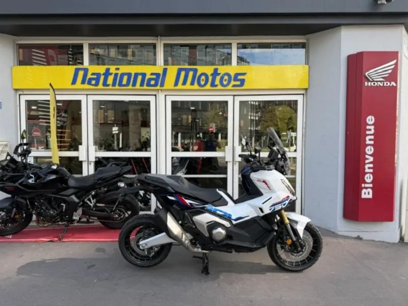 XADV 750 DCT