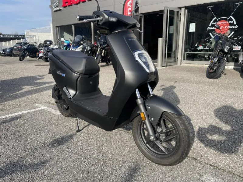 EM1 e