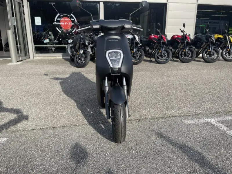 EM1 e