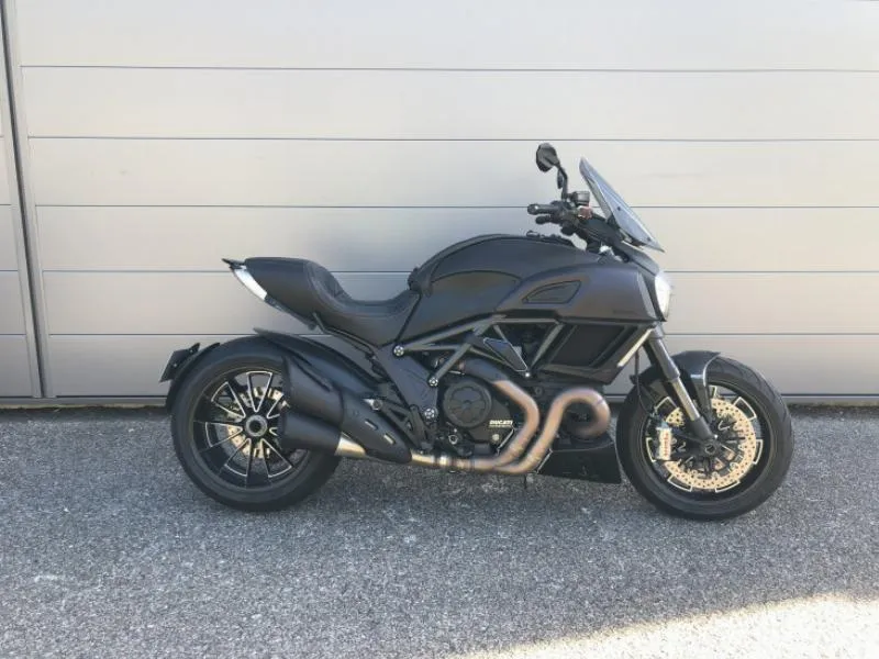Diavel 1200
