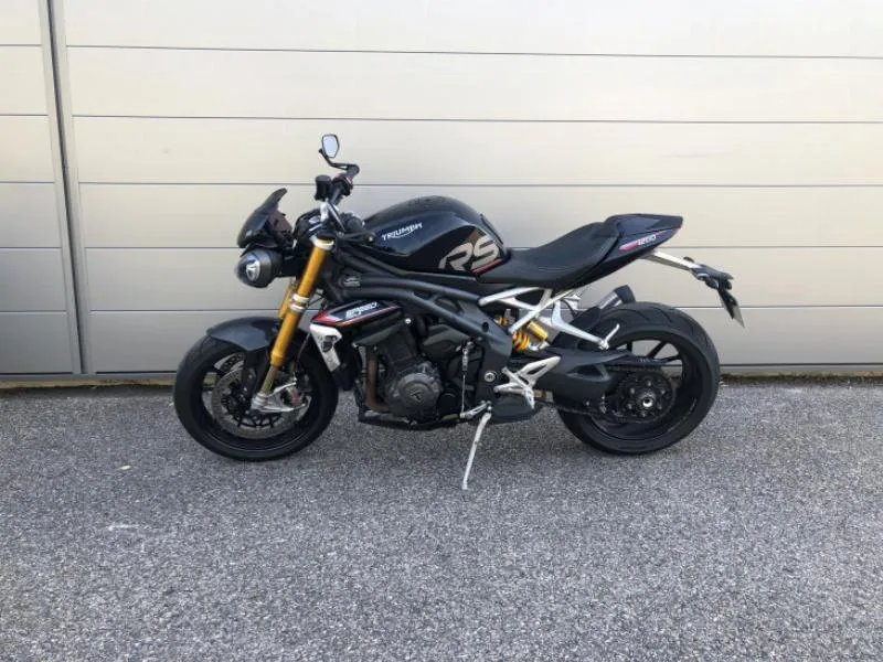 SPEED TRIPLE 1200 RS