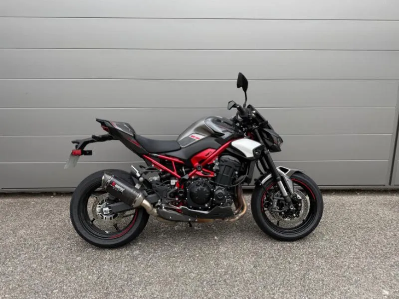 Z 900