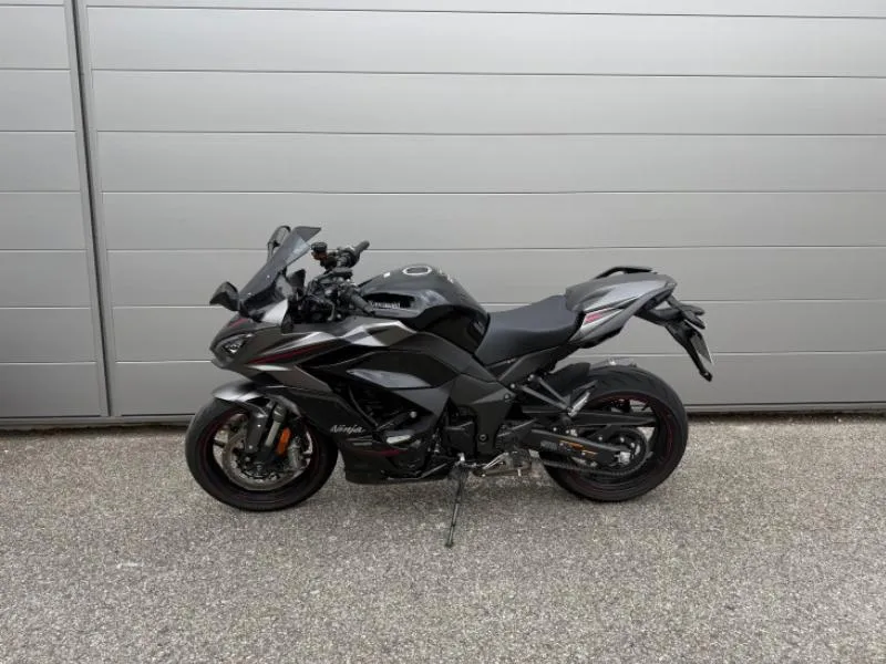 NINJA 1100 SX