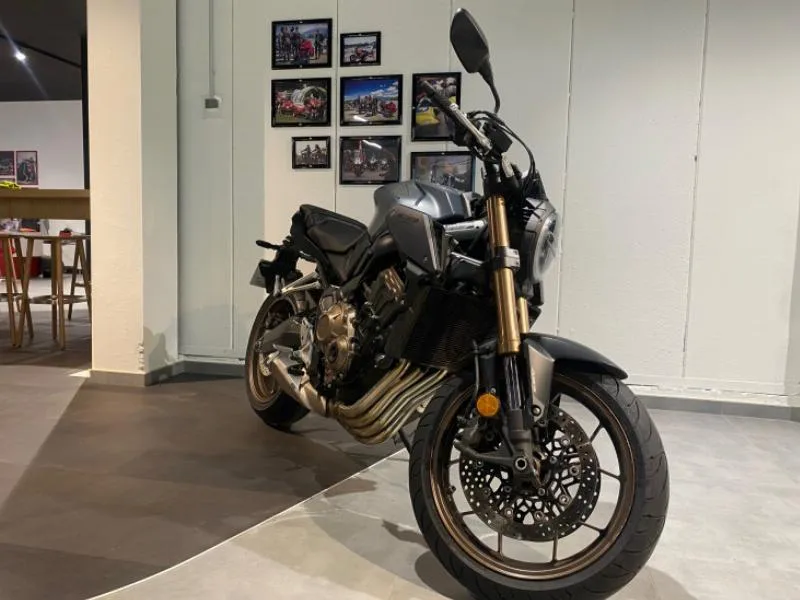 CB650R