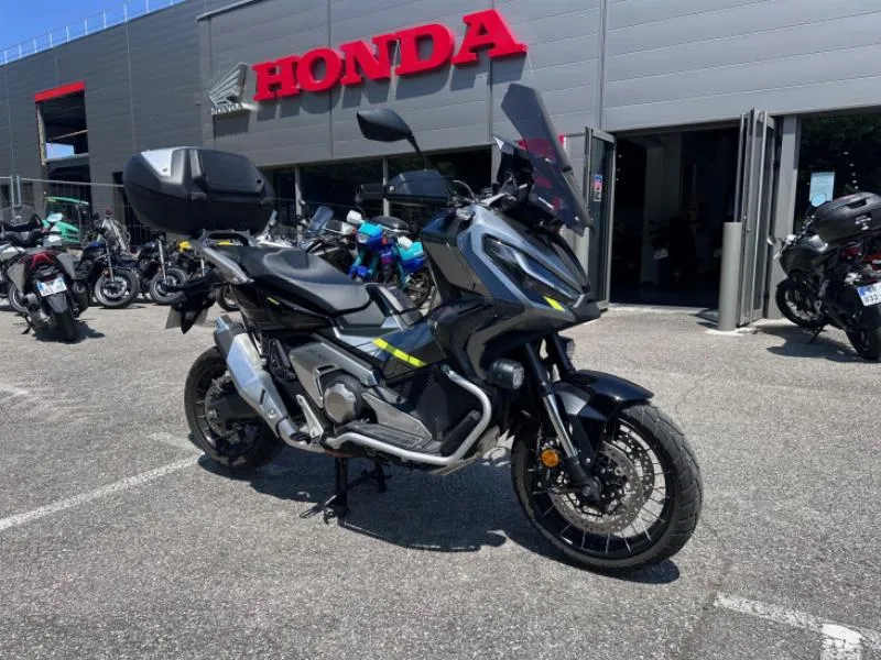   XADVv 750