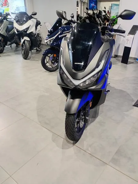PCX 125
