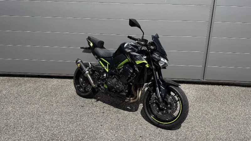 Z900