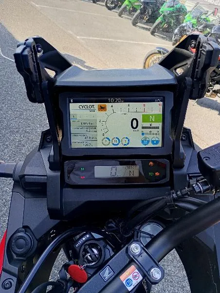 CRF 1100  L AFRICA TWIN