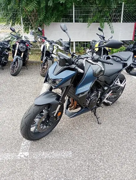 CB 750 HORNET
