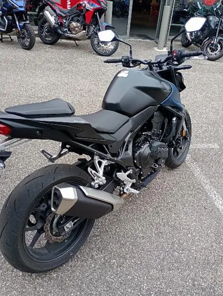 CB 750 HORNET