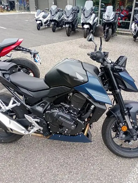 CB 750 HORNET