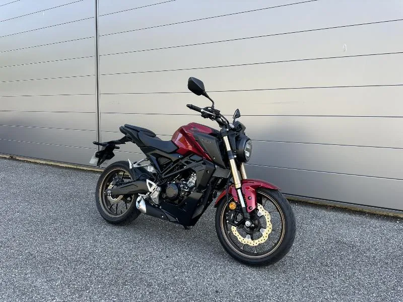 CB 125R Neo Sport Café