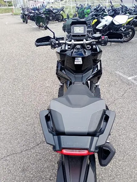 XADV 750 DCT