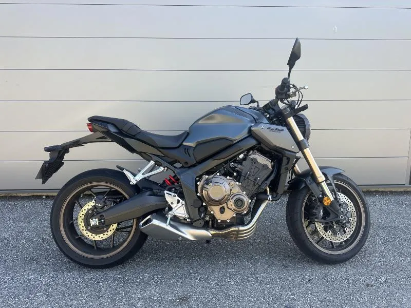CB 650 R 2024