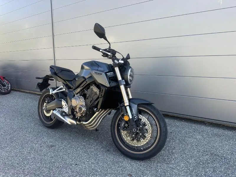 CB 650 R