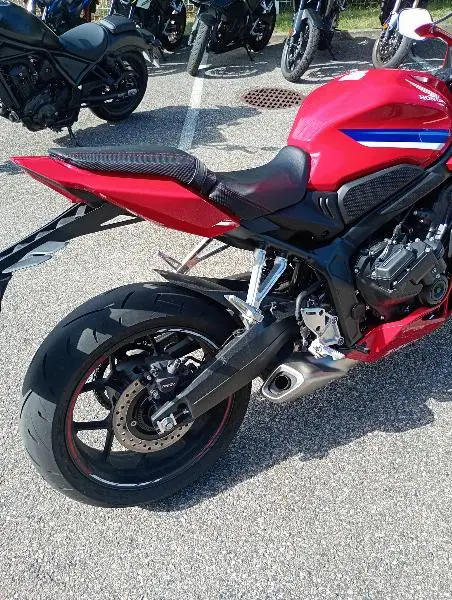 CBR 650 R ECLUTCH