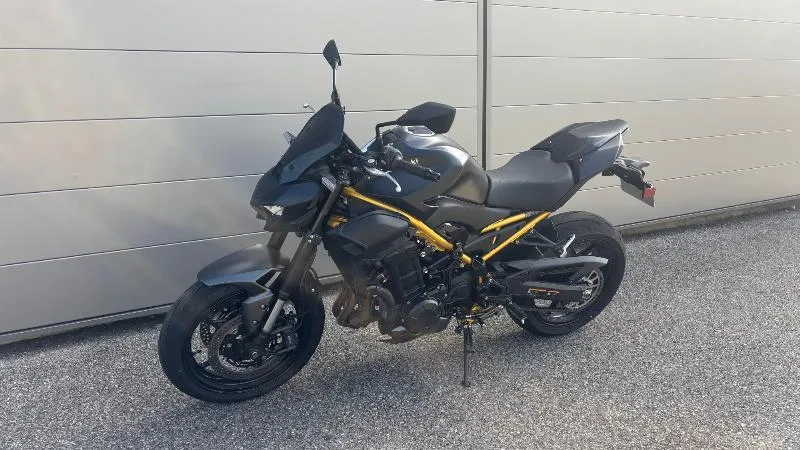 Z900 A2