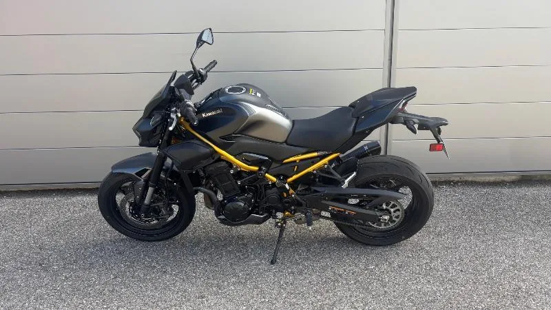 Z900 A2