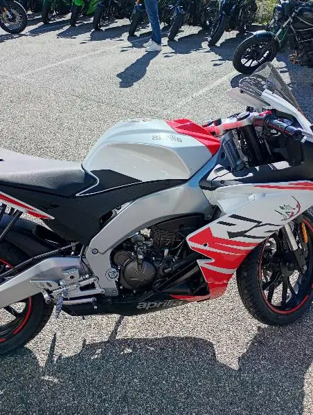 RS 125