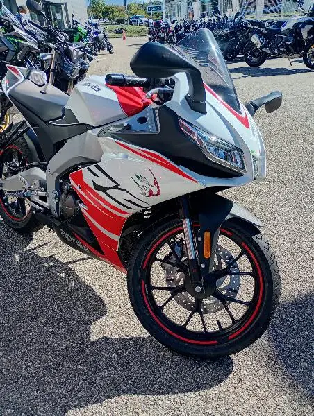 RS 125