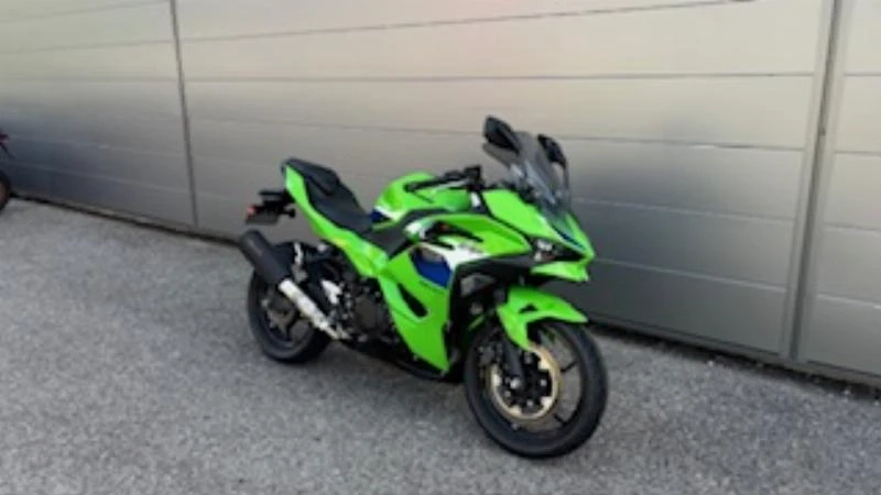 Ninja 500 SE