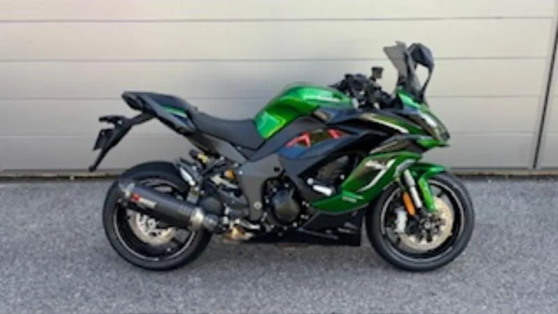 1100 SX SE