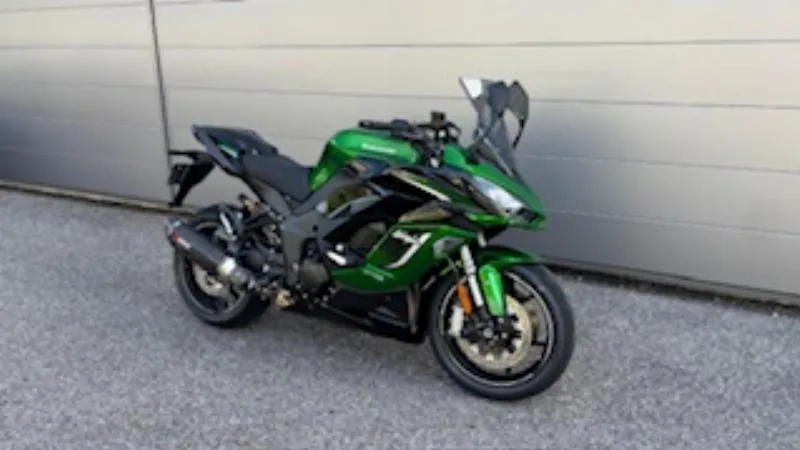 1100 SX SE