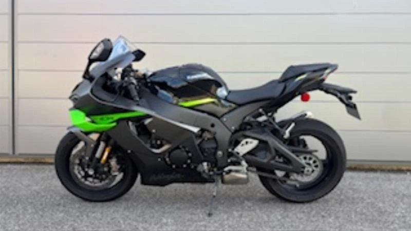 ZX10R