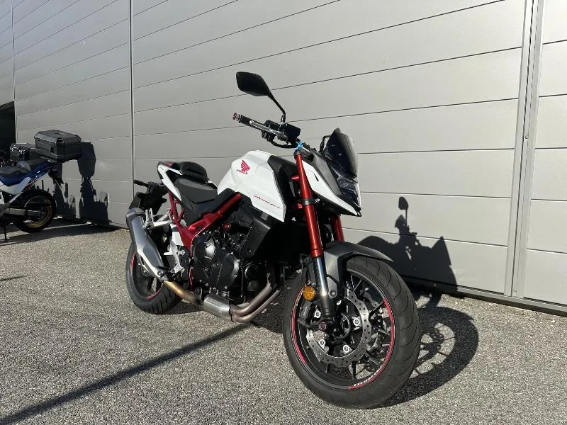 CB 750 HORNET