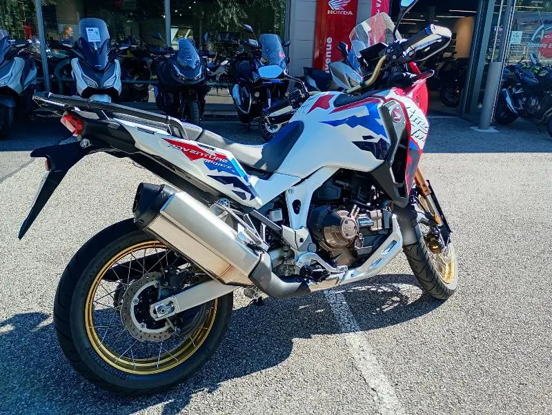 CRF 1100 L AFRICA TWIN  ADVENTURE SPORTS DCT