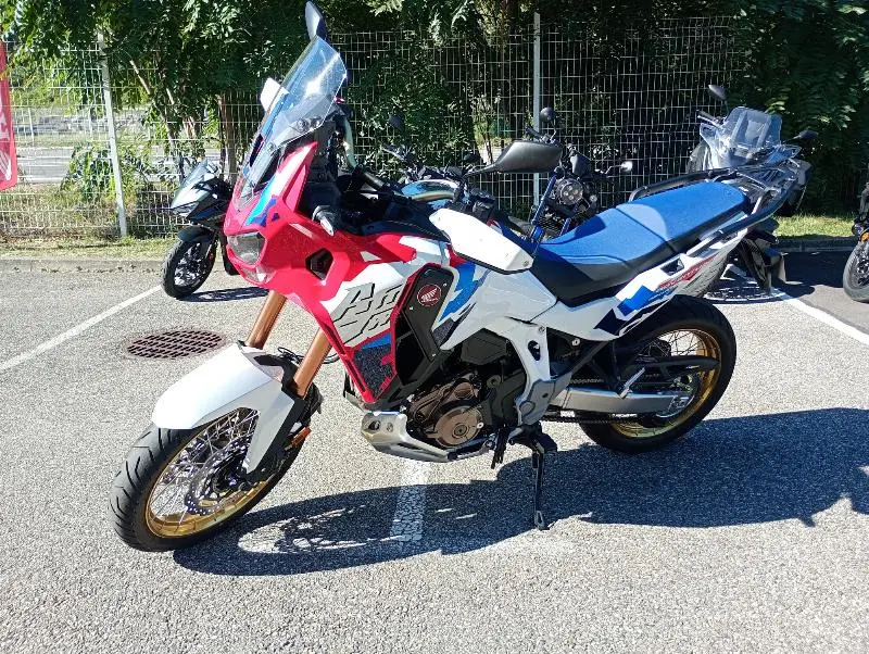CRF 1100 L AFRICA TWIN  ADVENTURE SPORTS DCT