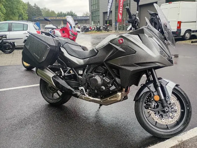 NT 1100