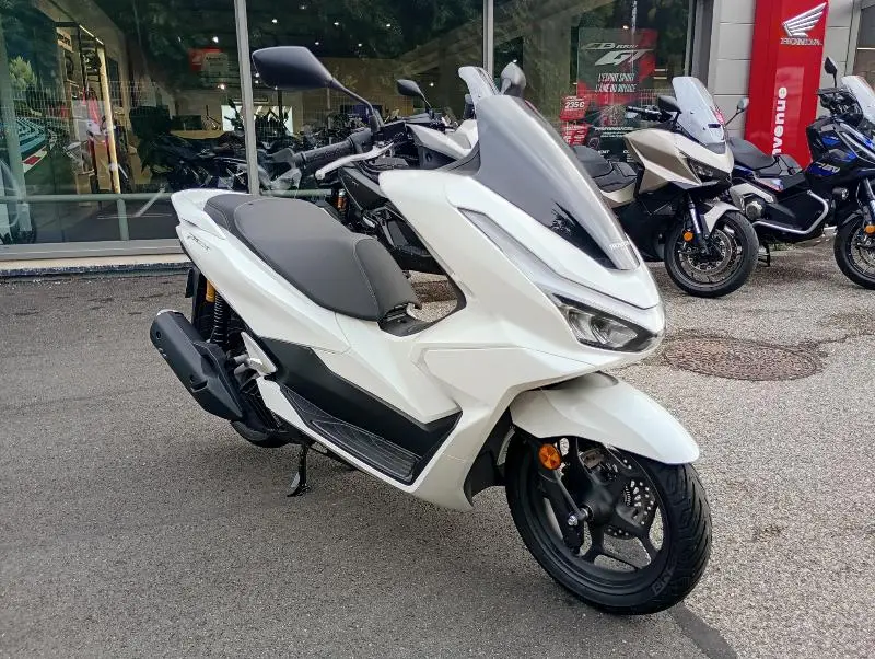 PCX 125
