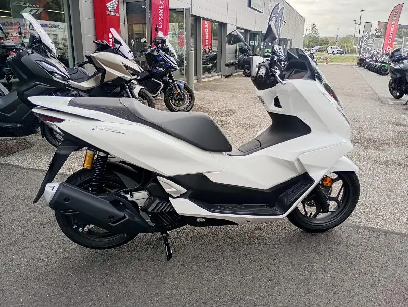 PCX 125